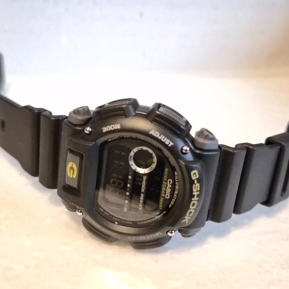 G Shock digital in nearly new condition. - Picture 9 of 10